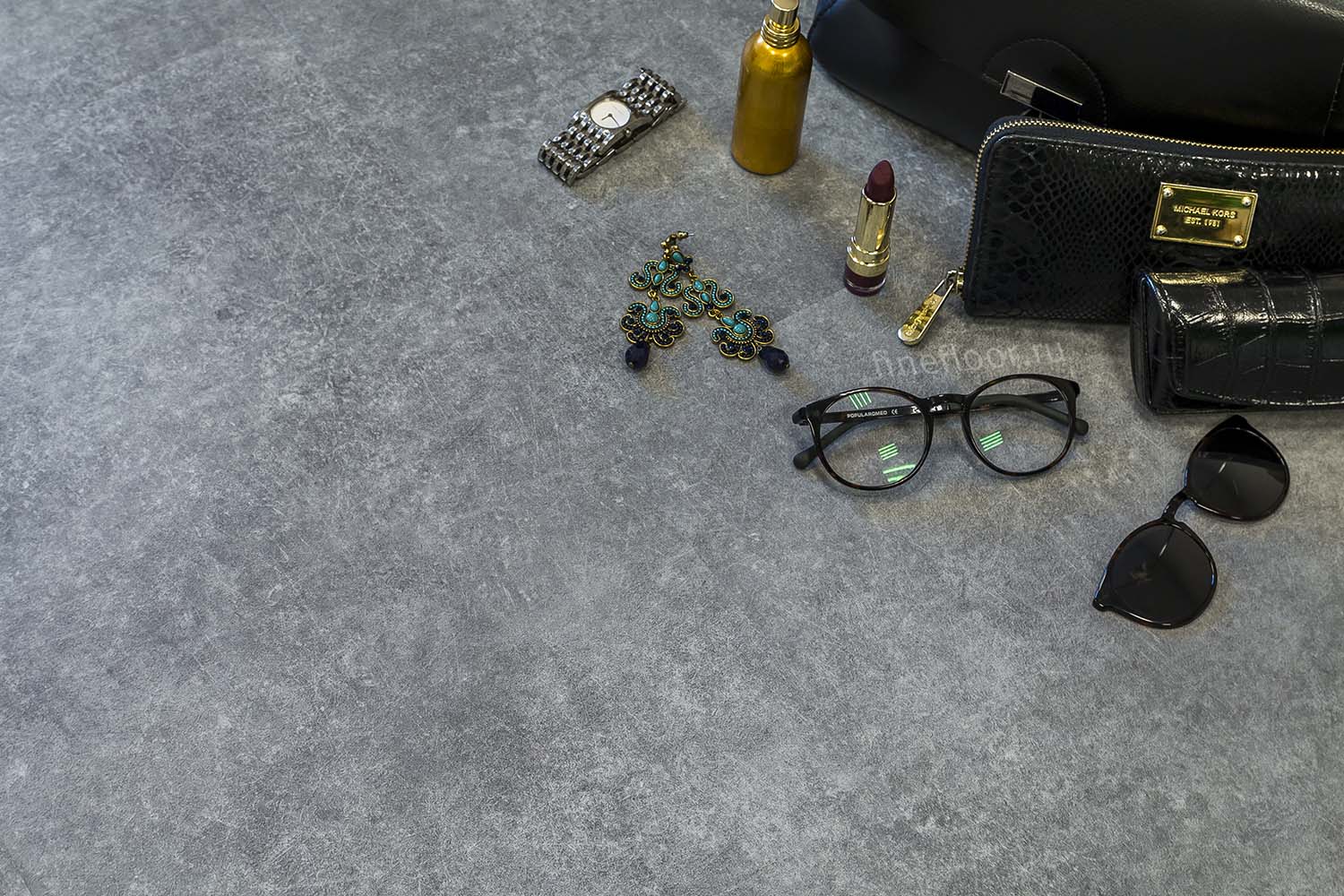 Кварцвиниловая плитка FineFloor замковая Stone Шато Де Лош FF-1559 655×324×4,5 фото в интерьере